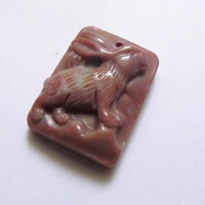 Pendentif lapin agate