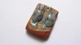 Pendentif lapin, jaspe