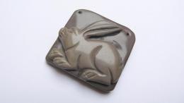 Pendentif lapin, jaspe