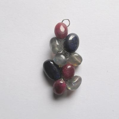 Pendentif rubis, saphir, labradorite