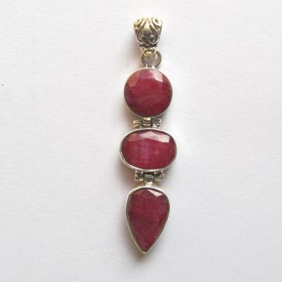 Pendentif rubis
