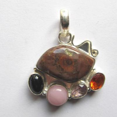 Pendentif jaspe, rhodonite, améthyste, grenat