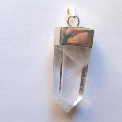 Pendentif cristal de roche