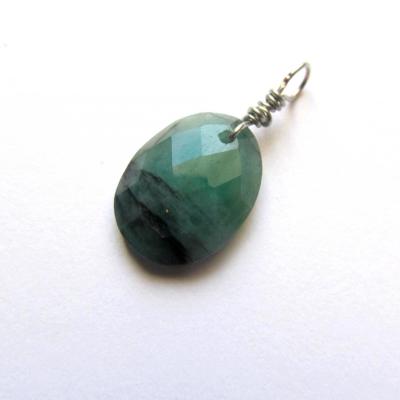 Pendentif émeraude