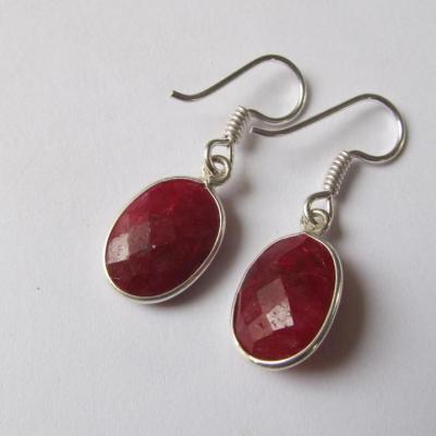 Boucles d'oreilles rubis