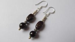 Boucles d'oreilles grenat