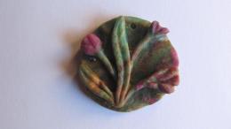 Pendentif fleur rubis fuchsite