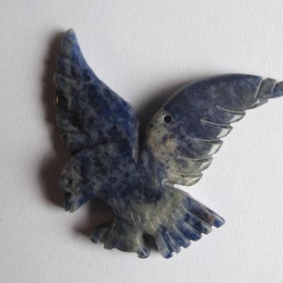 Pendentif aigle sodalite