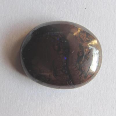 Boulder Opal geschliffen