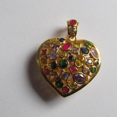Pendentif coeur rubis, saphir, émeraude