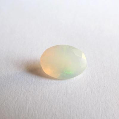 Opal geschliffen