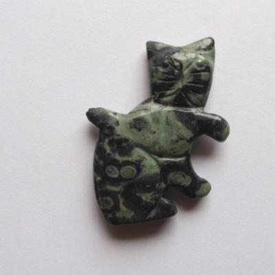Pendentif chat jaspe kambaba