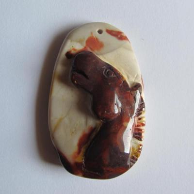 Pendentif cheval jaspe mookaite