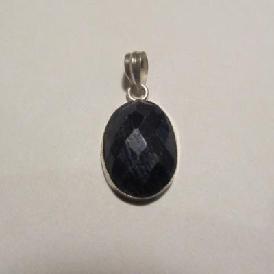 Pendentif saphir