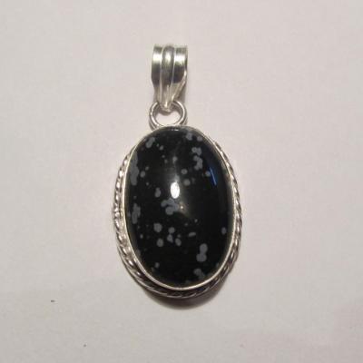 Pendentif obsidienne