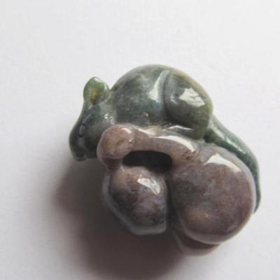 Pendentif écureuil jaspe vert