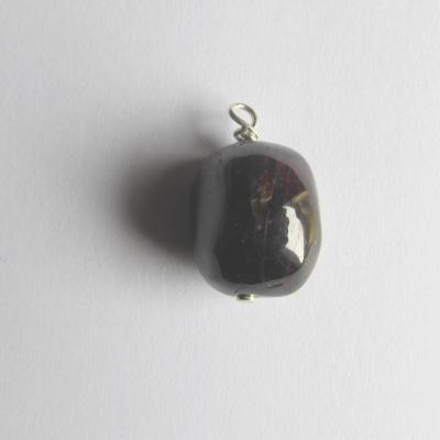 Pendentif grenat
